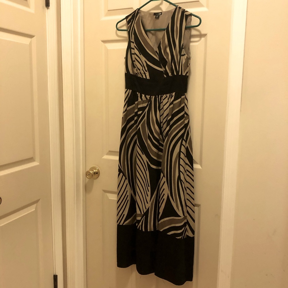 Spring-ready maxi dress